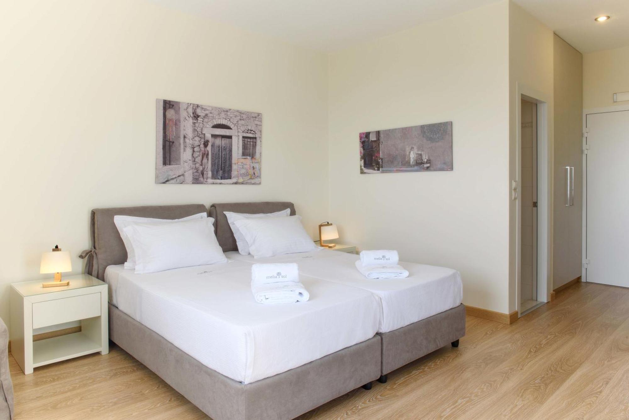 Melia Sol Art Studios Karfás Pokoj fotografie